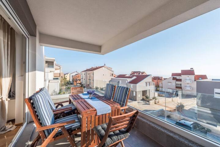 Blue Sky, Modern Sea View Apartment Novalja Exterior photo